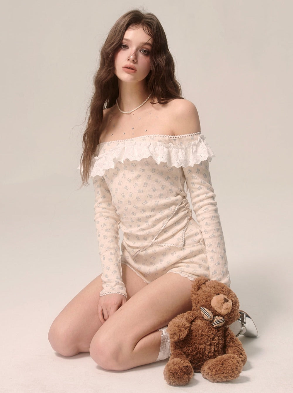 Milky Top Girly Shorts + Apricot Lace