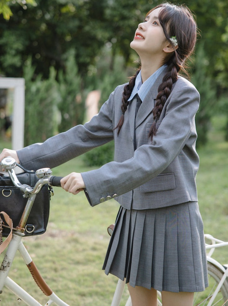 College + Style Pleated Skirt Tie Blouse Blazer