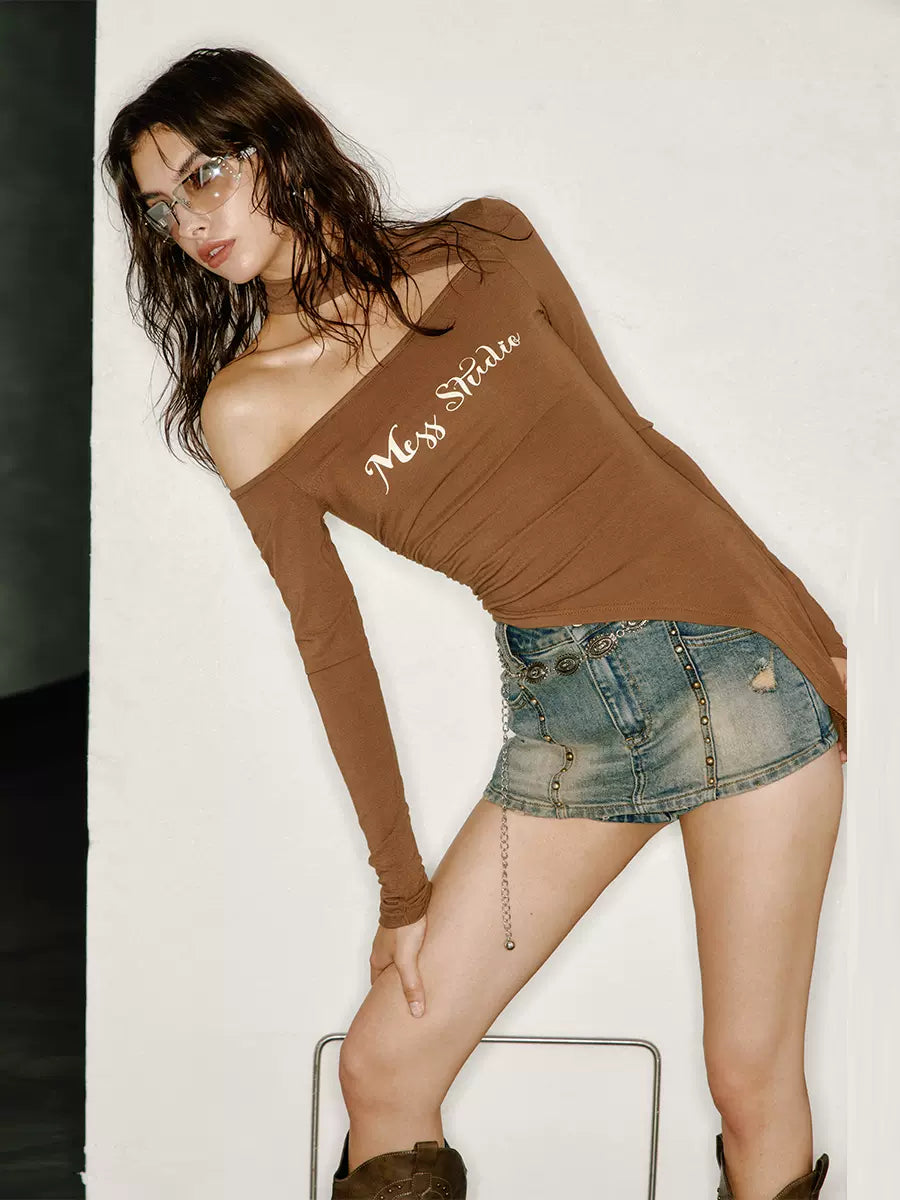Logo Asymmetrical Top Neck Design
