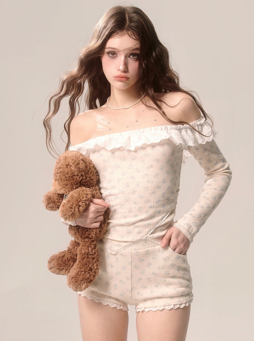 Milky Top Girly Shorts + Apricot Lace