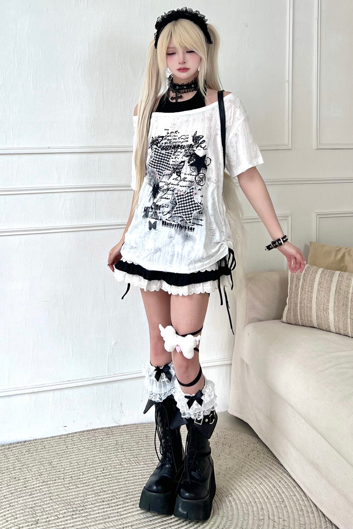 Slash T-Shirt Shoulder
