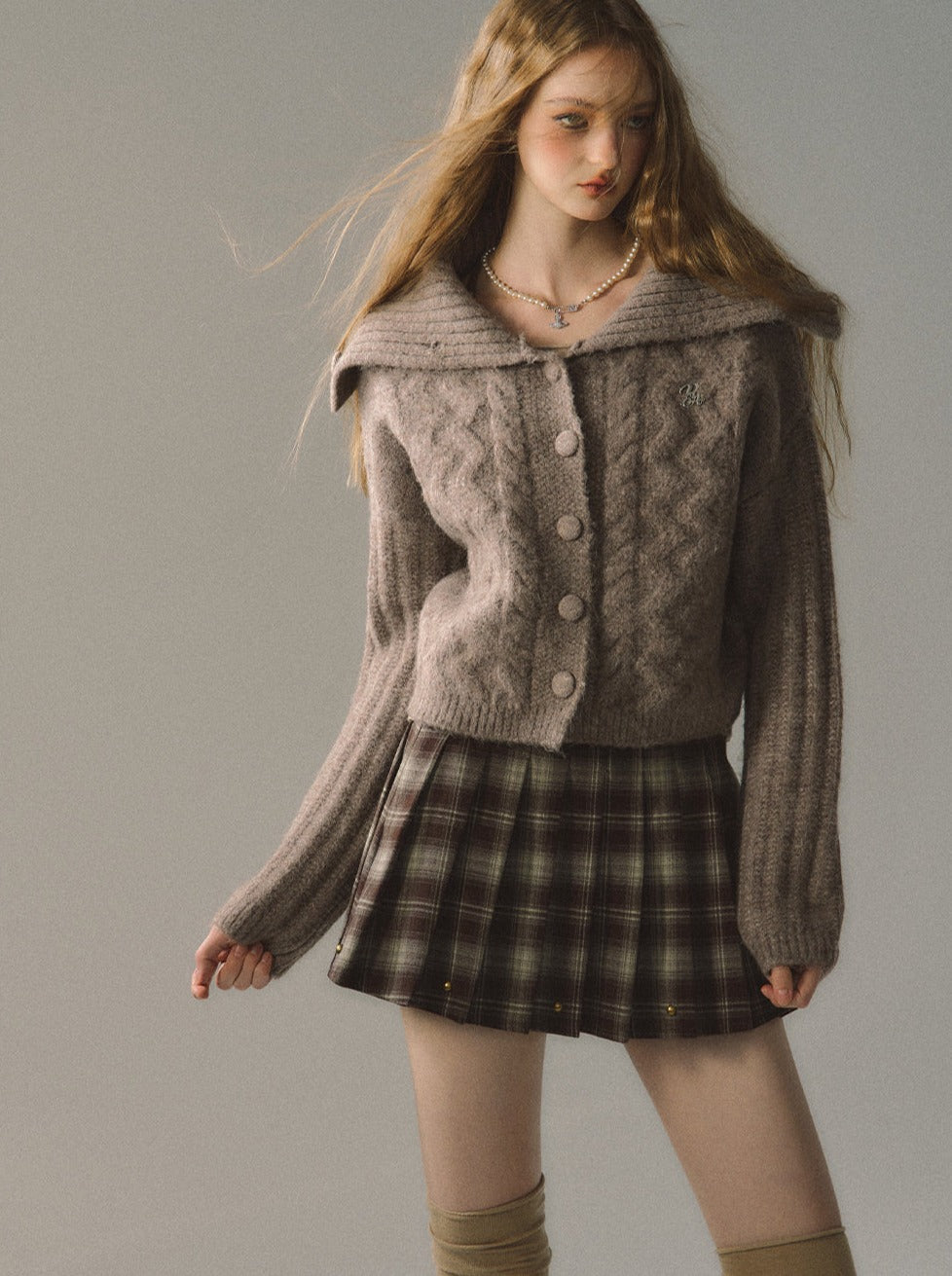 Dark Check Mode College Pleated Skirt
