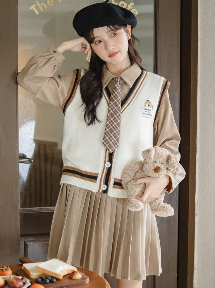 Chemise plissée en tricot universitaire + gilet habillé