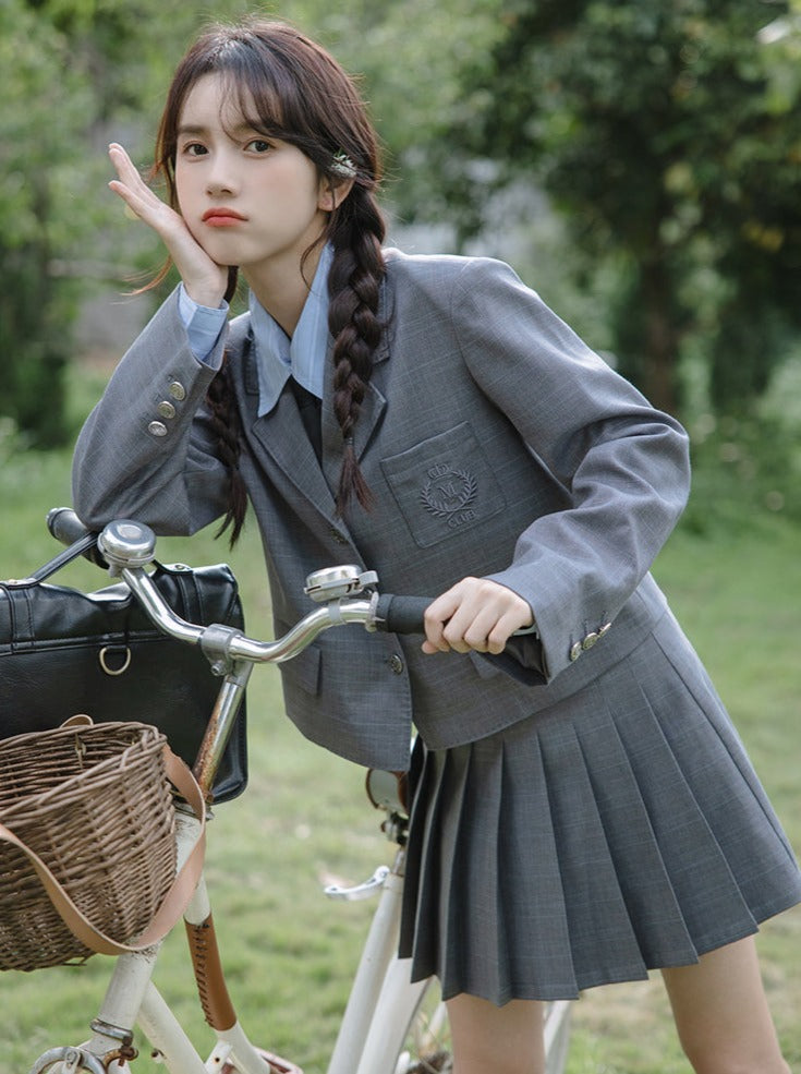 College + Style Pleated Skirt Tie Blouse Blazer
