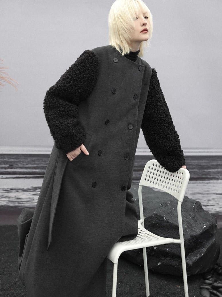 Manteau long en laine à épissures foncées