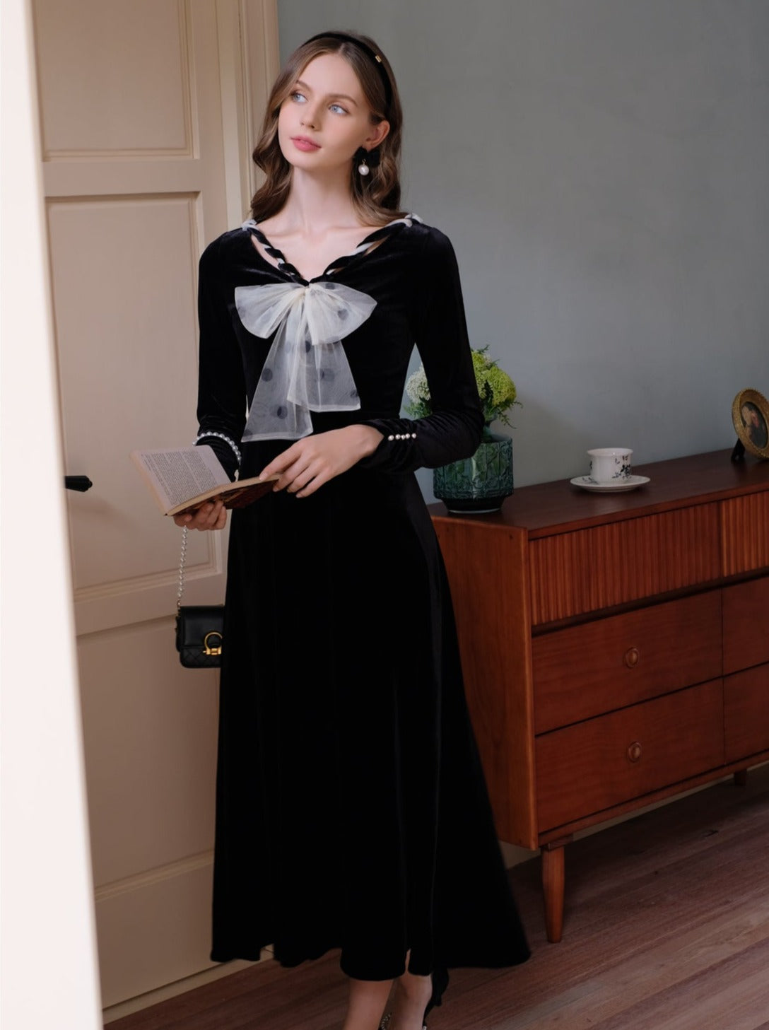 Dress Fragrance Retro Hepburn Chic