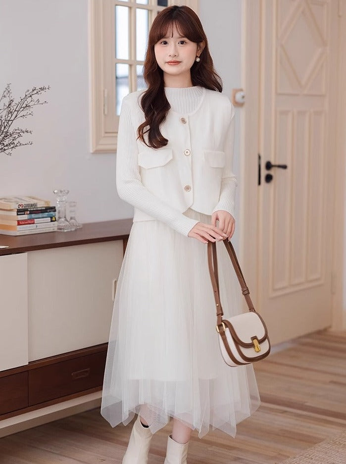 Robe gilet élégante en tulle parfumé transparent et court