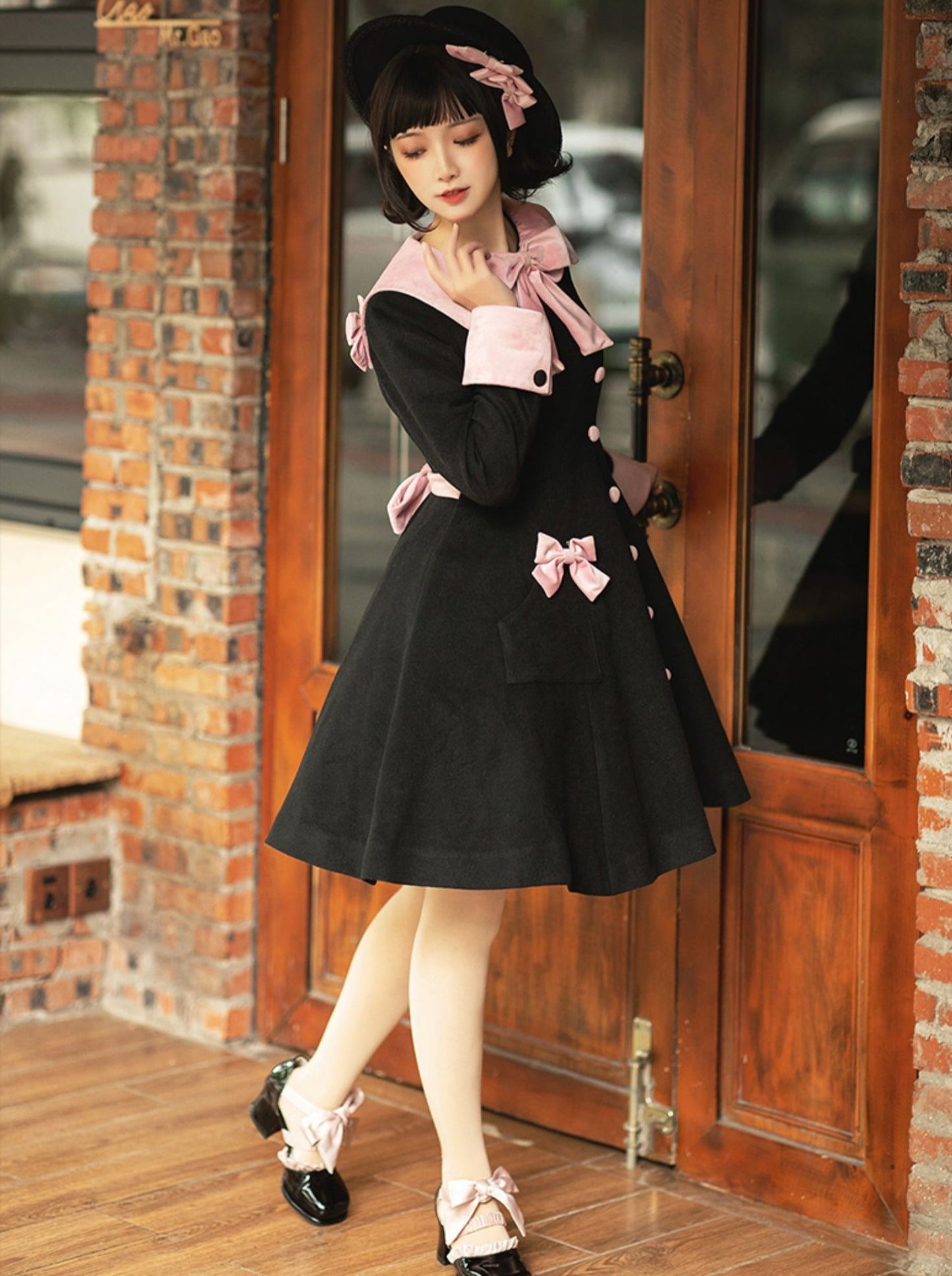 Sugar Bomb Box Rollyita Heart Dress