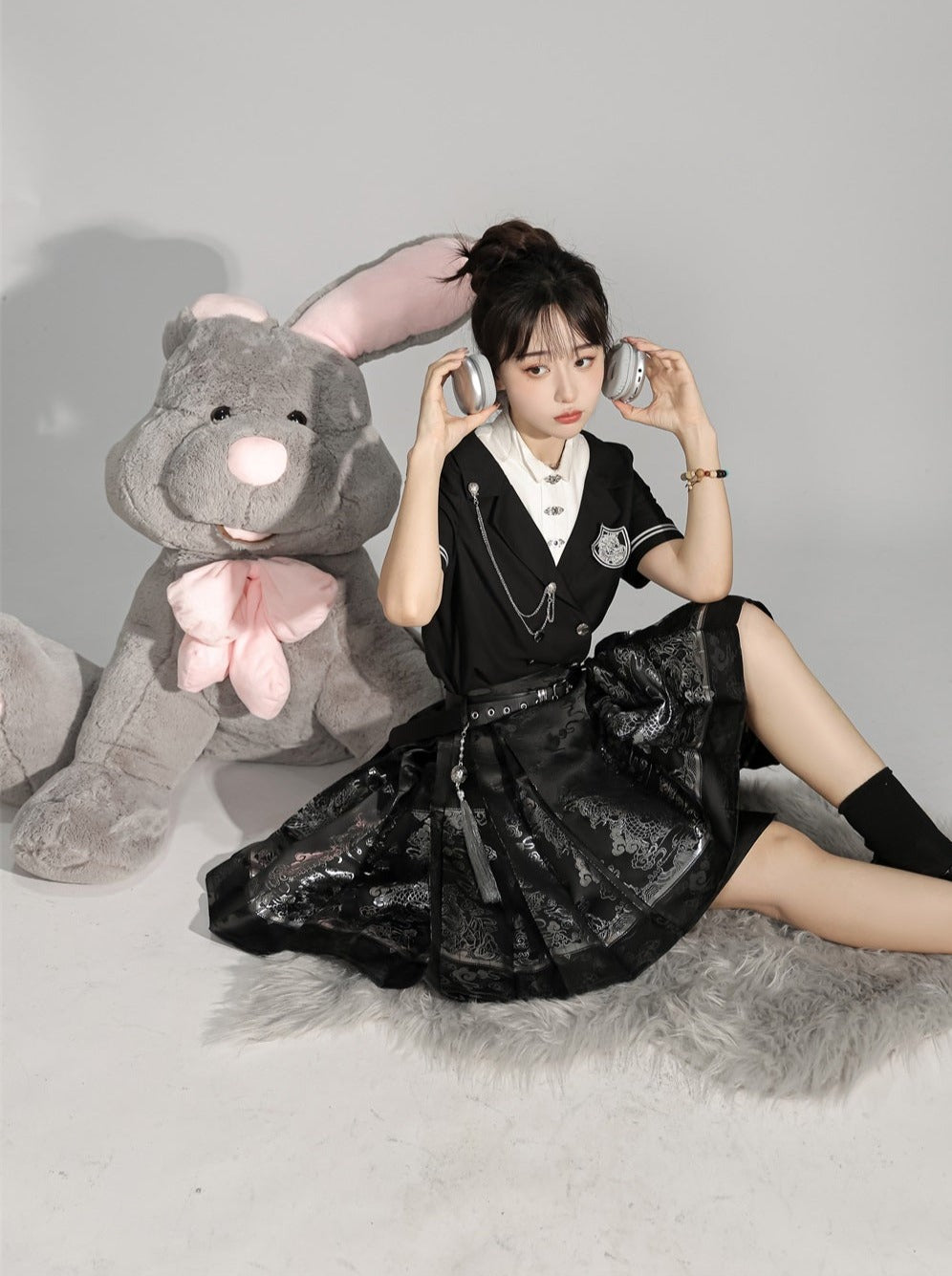 Top Short College China + Skirt