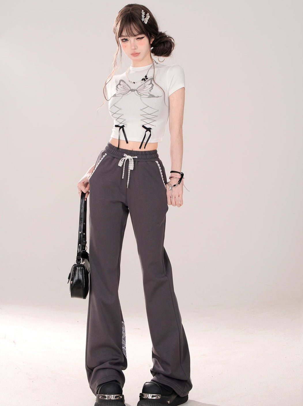 T-shirt design court slim ruban