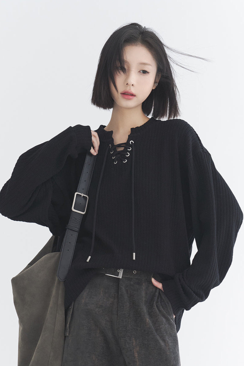 Oversized knit top V-neck