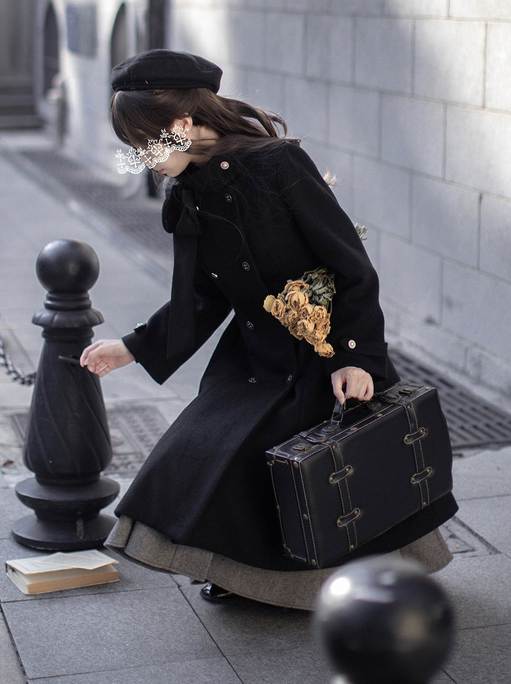 Manteau en laine rétro à double boutonnage et ruban élégant