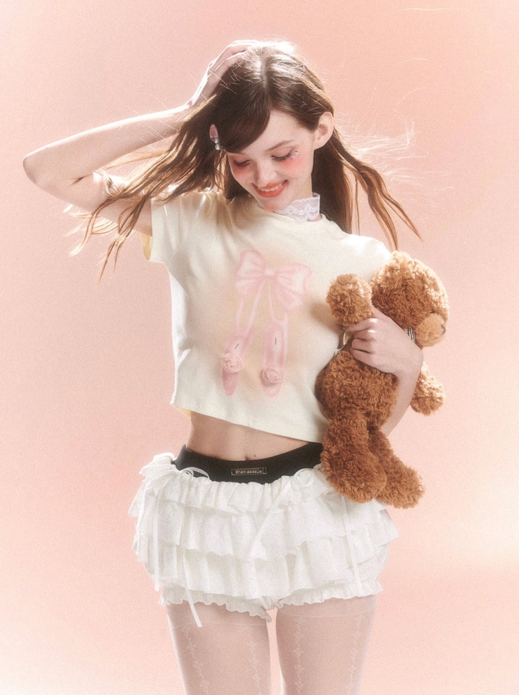 Design Sweet Bow Short Top