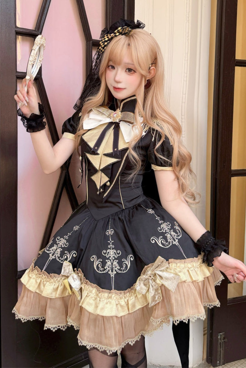 Dress + Cute Dark Shawl Lolita