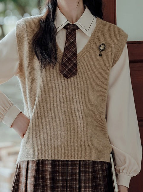 Gilet, jupe universitaire, tricot à carreaux colorés, chemise rétro