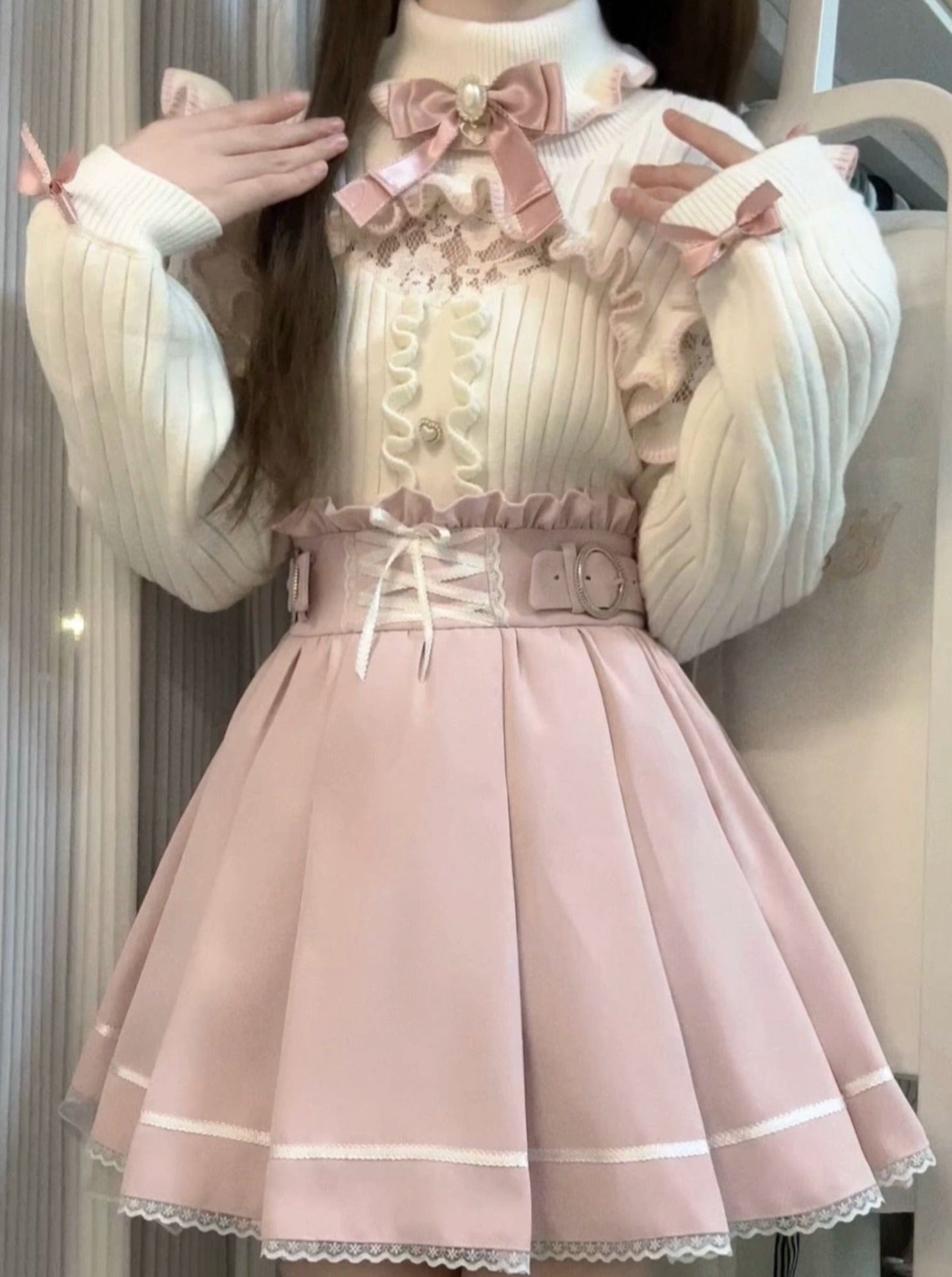 Turtle Neck Lace Frill Ribbon Knit + Nigh Waist Race Up Skirt