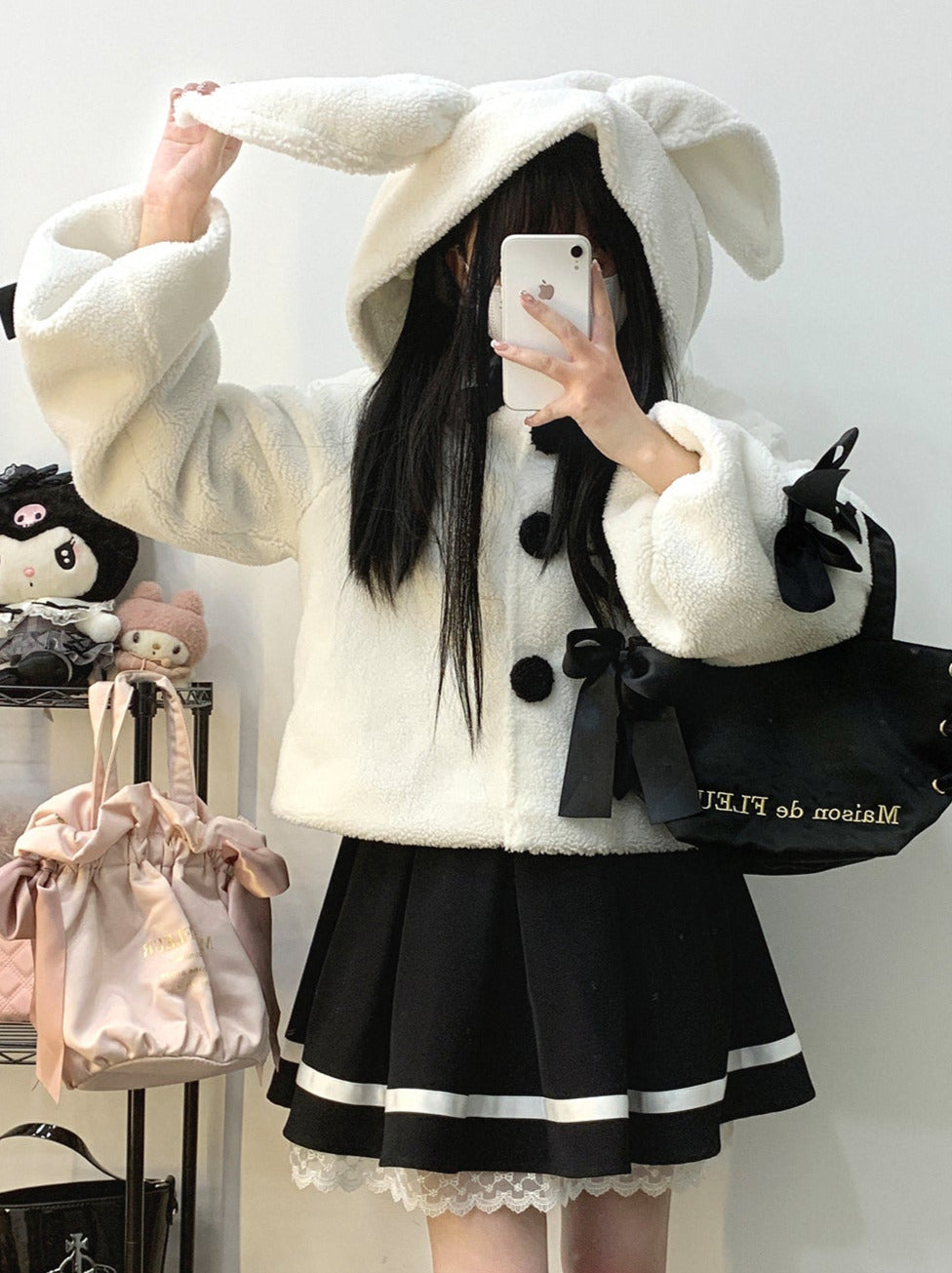 うさぎ耳フーディレース アプリボン プラッシュボアコート