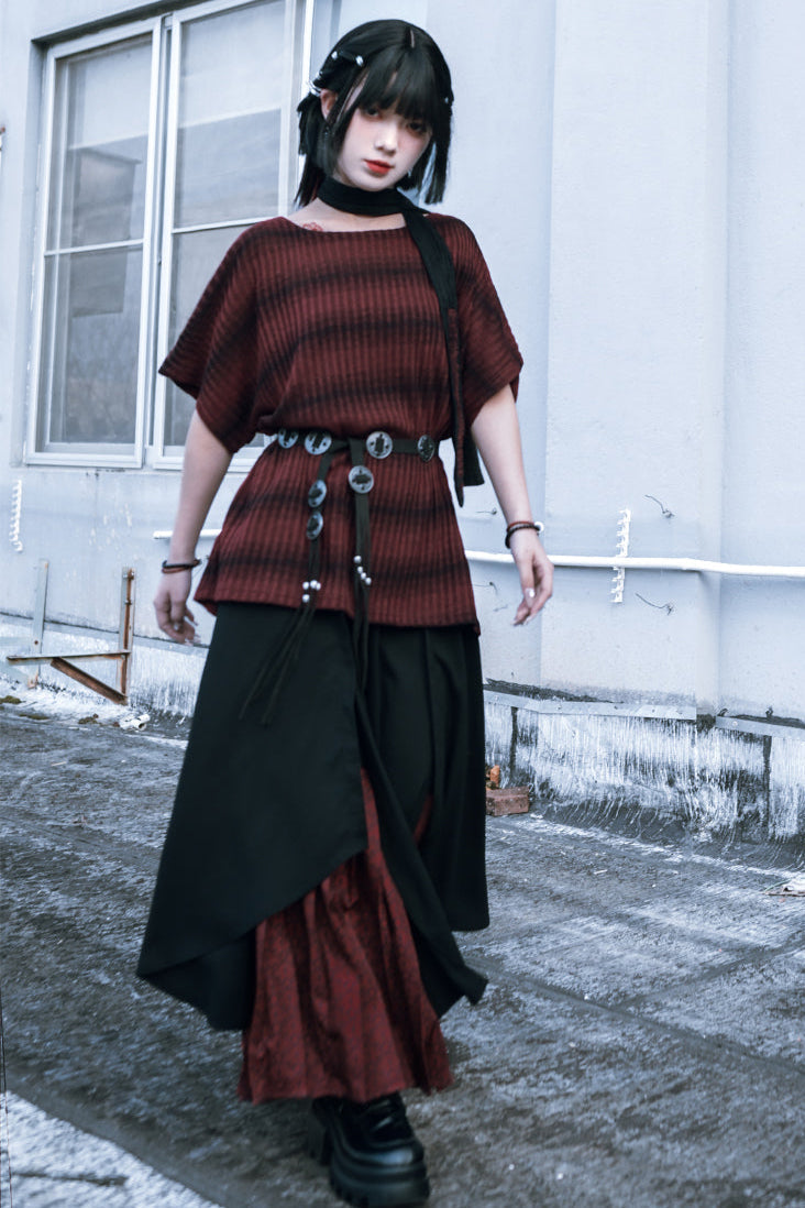 Dark Border Loose T-Shirt