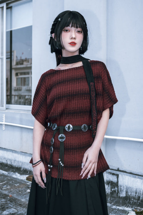 Dark Border Loose T-Shirt