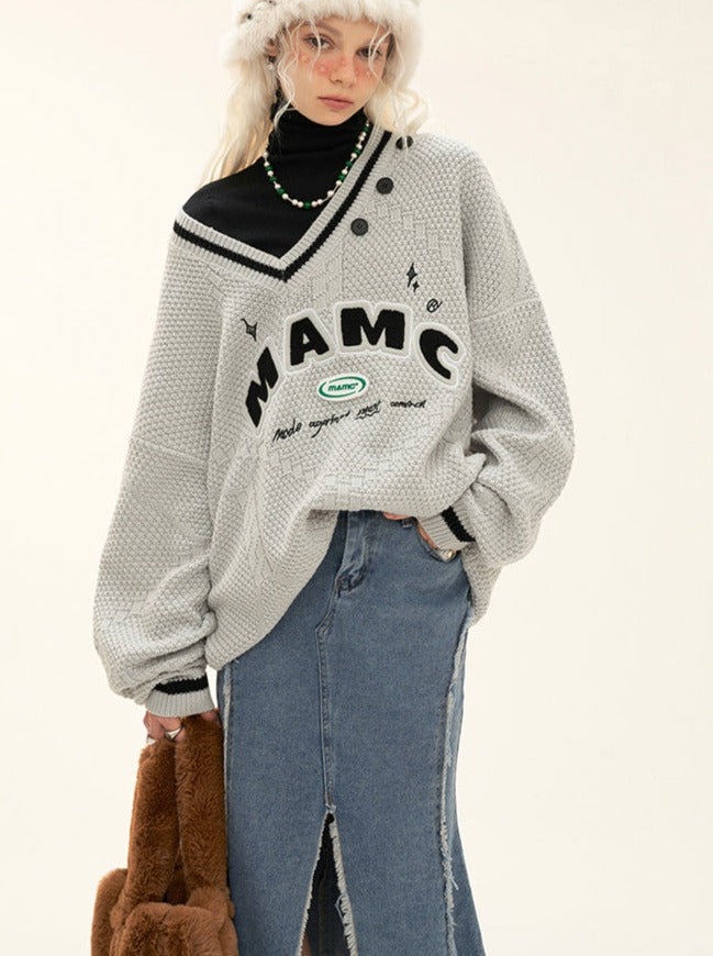 Vネッククールオーバーニットロゴ