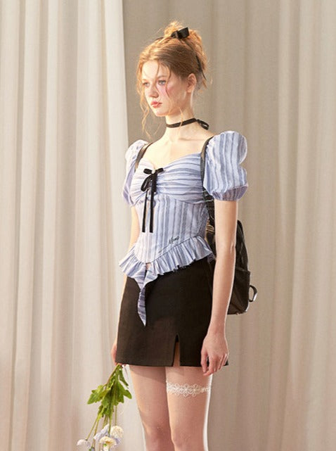 Haut à rayures bouffantes style collège, manches style papillon