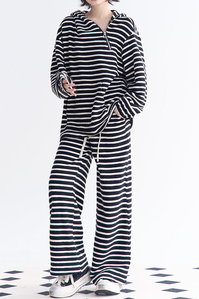 set-up Hooded and pants sweater