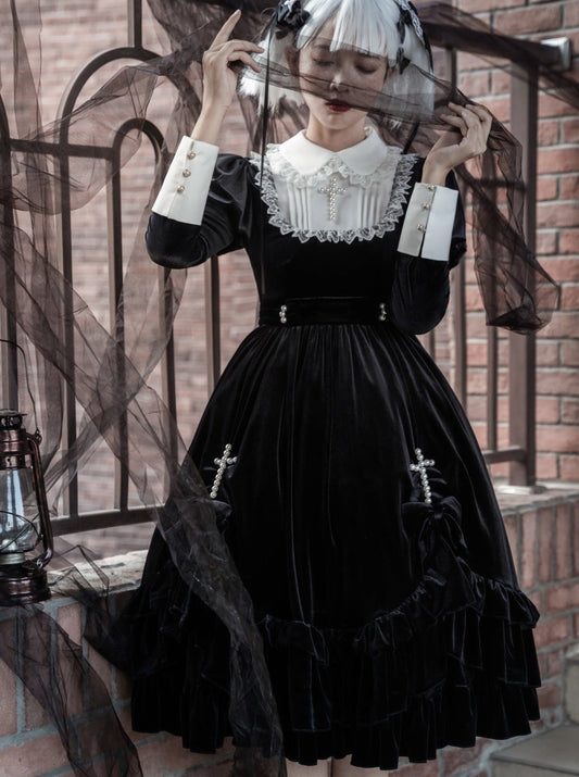 Velvet Gothic Maid Cross Dress Dark Lolita