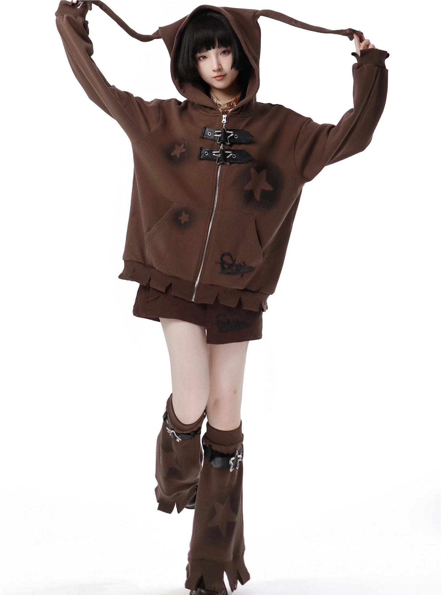 Star American Print Loose Zip Hoodie + Irregular Skirt + Leg Warmers
