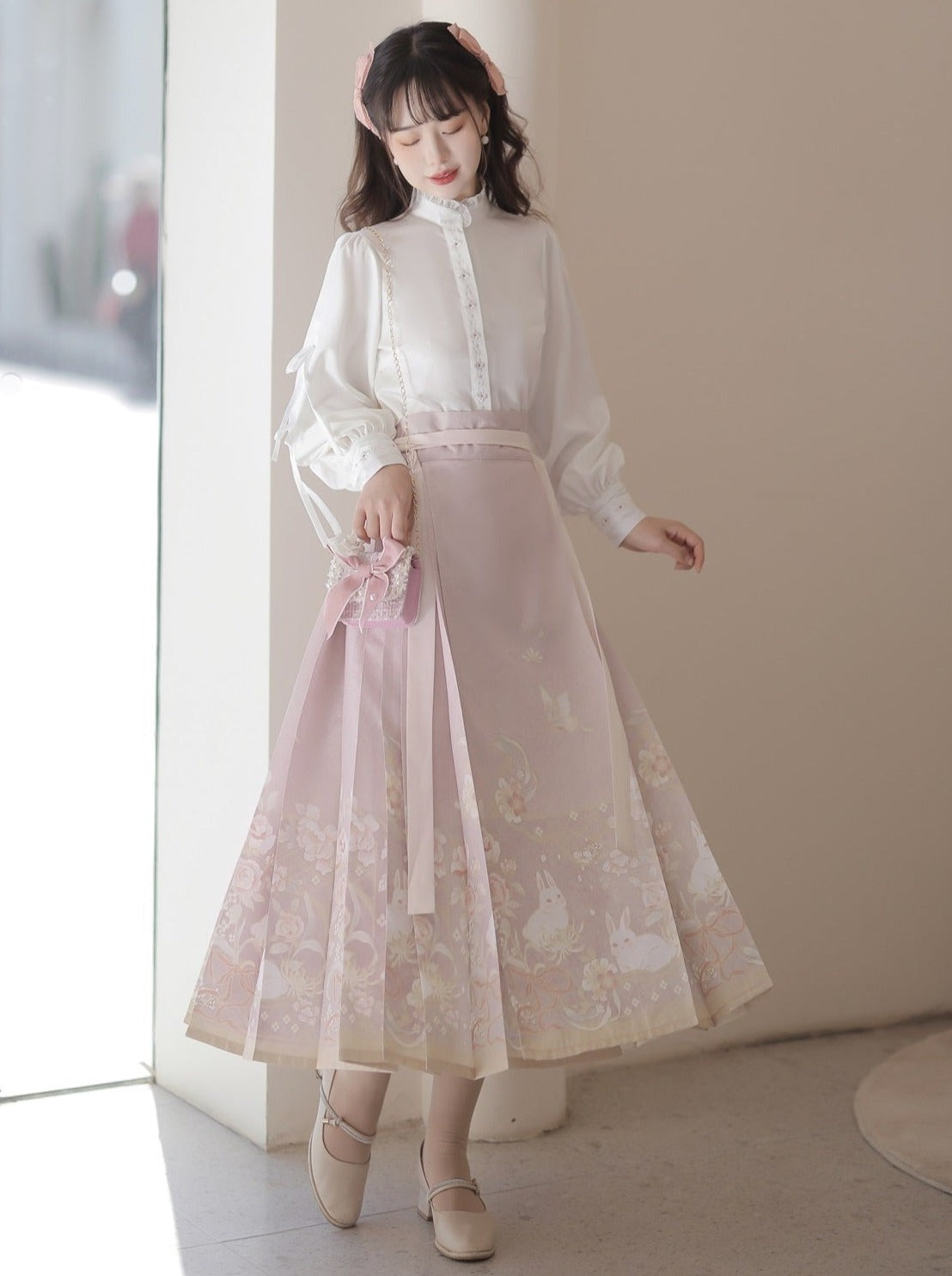 Bluse Sweet Neck Ruffle + Rabbit China Rock