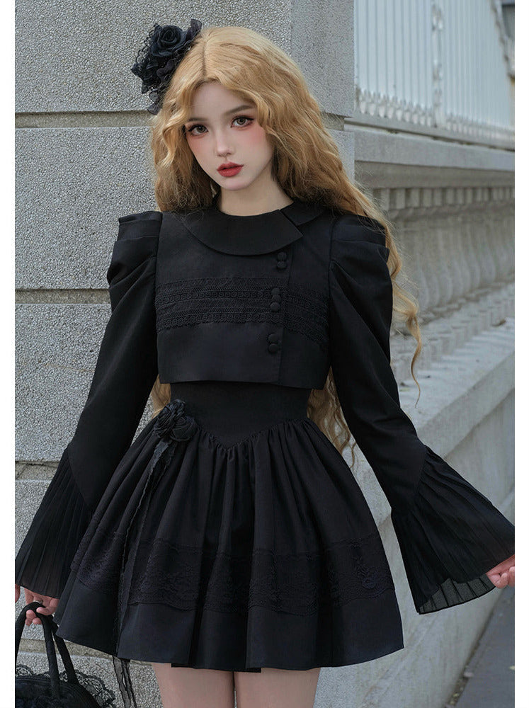 Chemisier en dentelle blanche + veste noire, robe classique noire, style gothique et nuit à volants, voyageuse