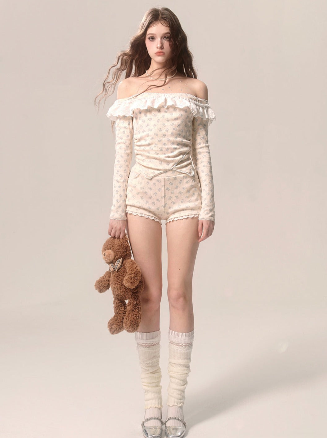Milky Top Girly Shorts + Apricot Lace