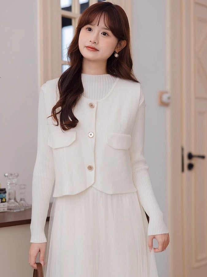 Robe gilet élégante en tulle parfumé transparent et court