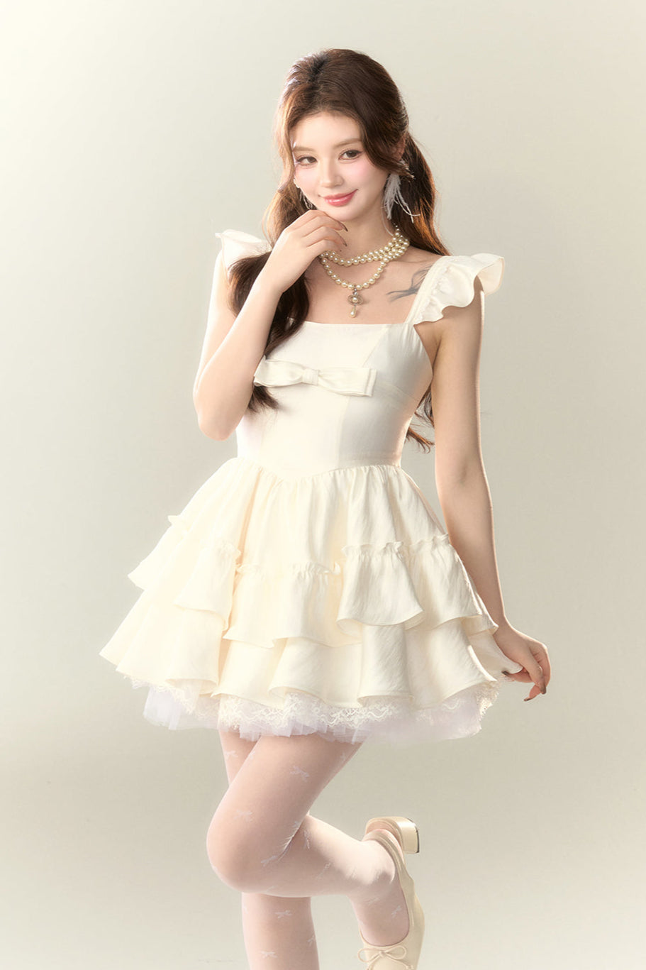 Flying Cream Dress Lace Sleeve Shoe Puffy