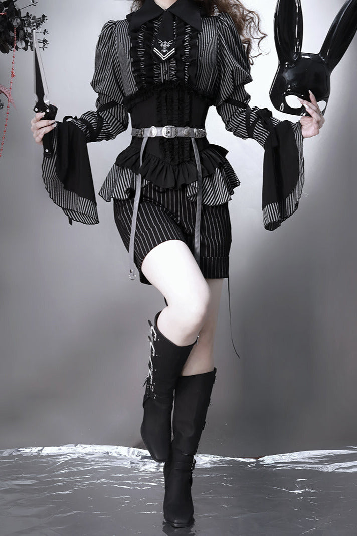 striped shirt Dark + skirt gusset-sleeved corset Reservations