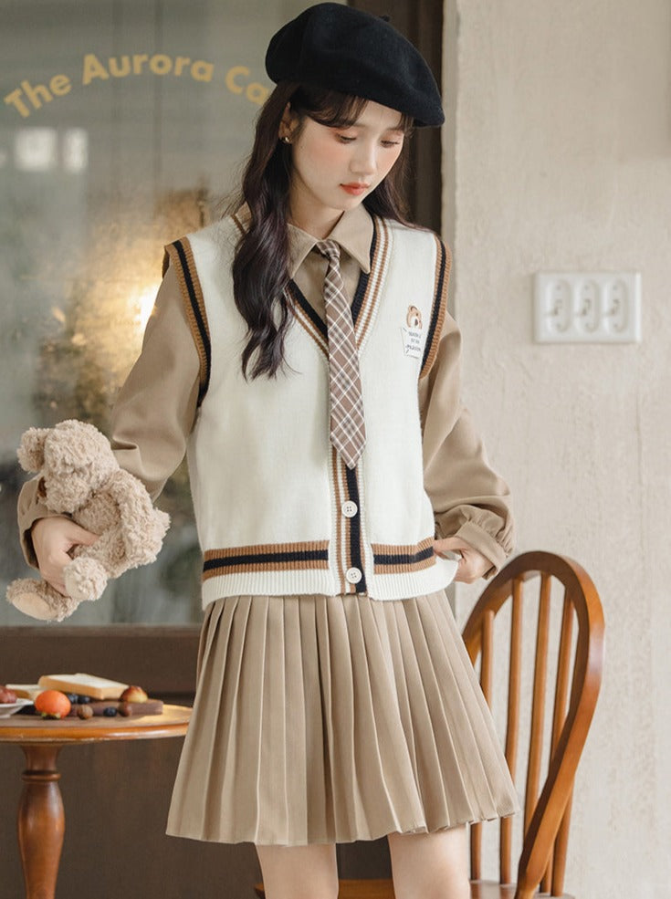 Chemise plissée en tricot universitaire + gilet habillé