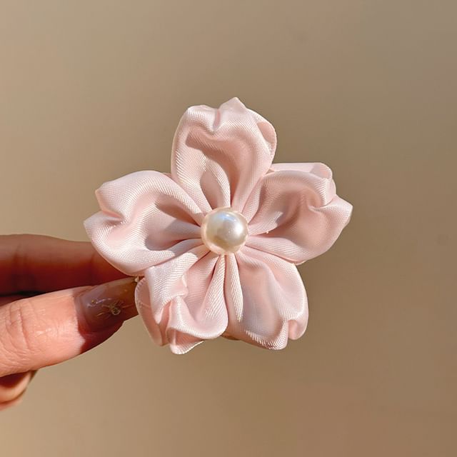 / Pearl Set Hair Faux Flower Clip