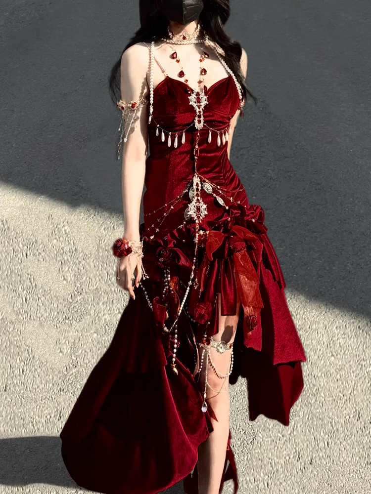 Robe de soirée sirène dos nu en velours rouge/noir