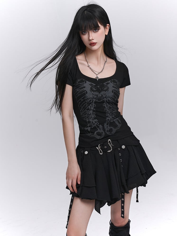 Asymmetrical Hem Tiered Skirt with Black Serpentine Belt