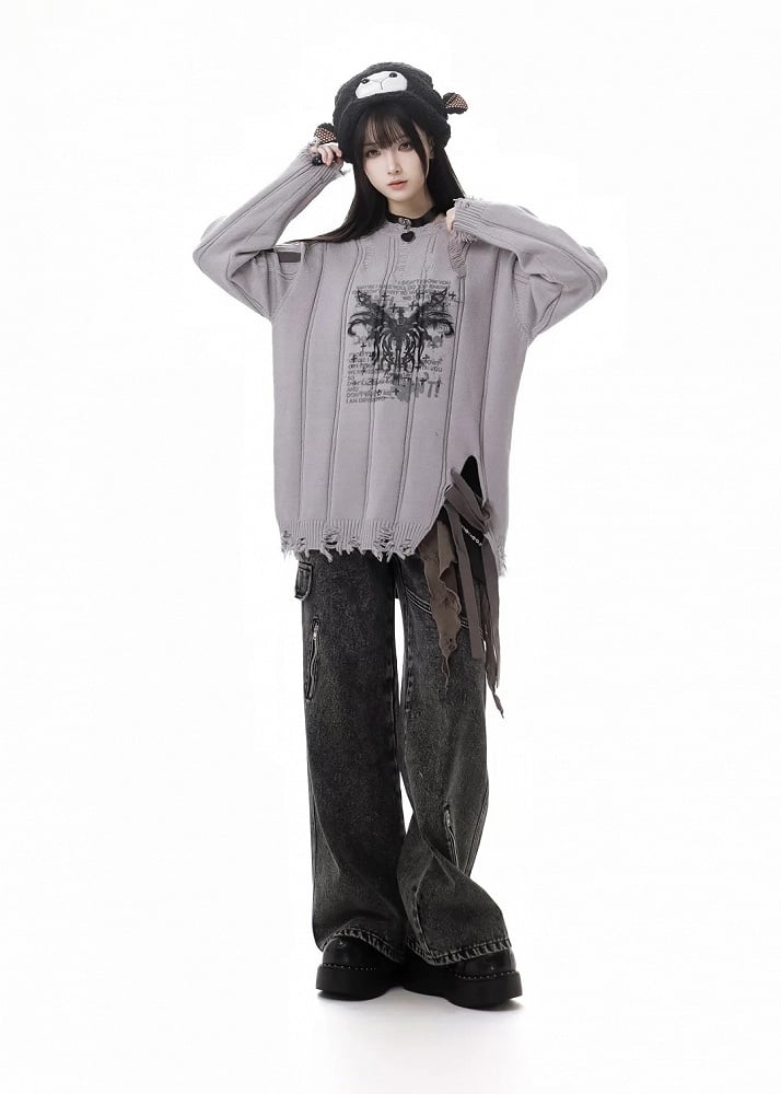 Graue Jeans mit asymmetrischem Reißverschluss, schwarzem Taillengürtel und Kette