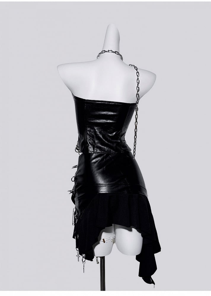 Schwarzes Neckholder-Korpus-Top mit Leopardenmuster und Nietenringen