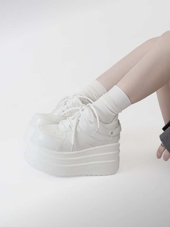 Schnür-Sneakers Kei Plateau Weiß mit Verschluss Jirai PU Design