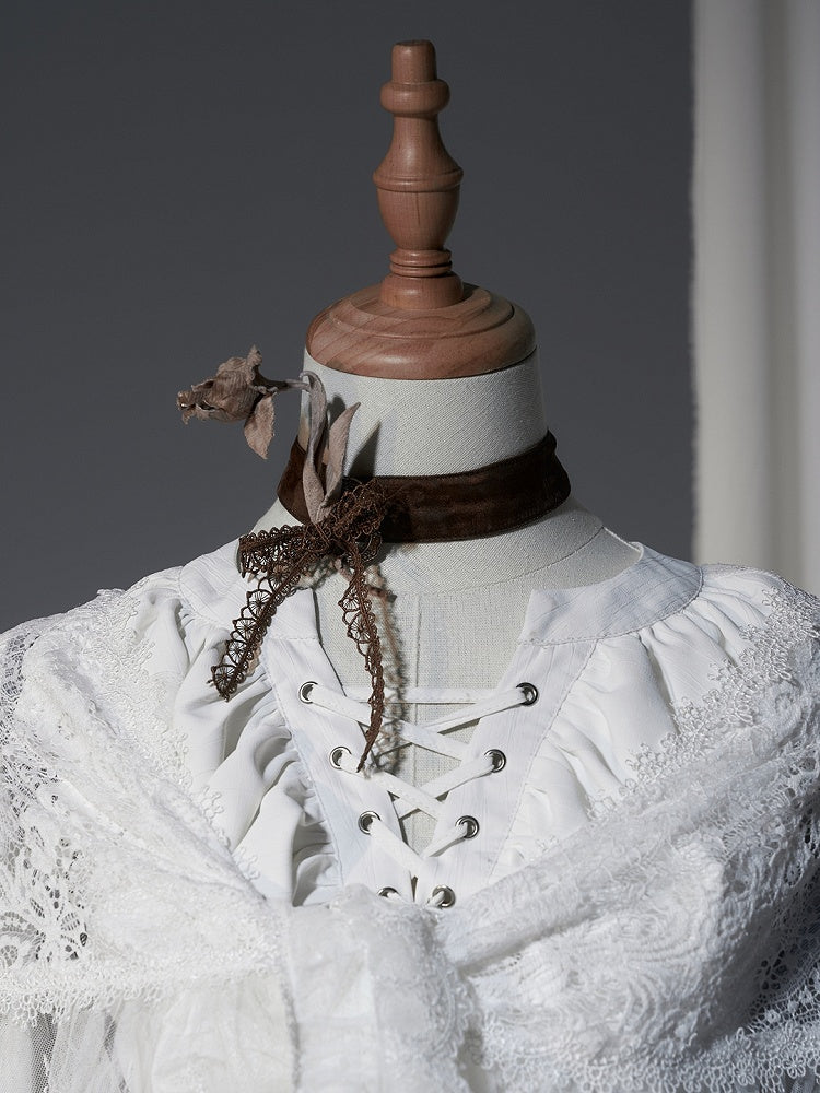 Decorated Iris Lace Black/Gray/Brown Lolita Brooch