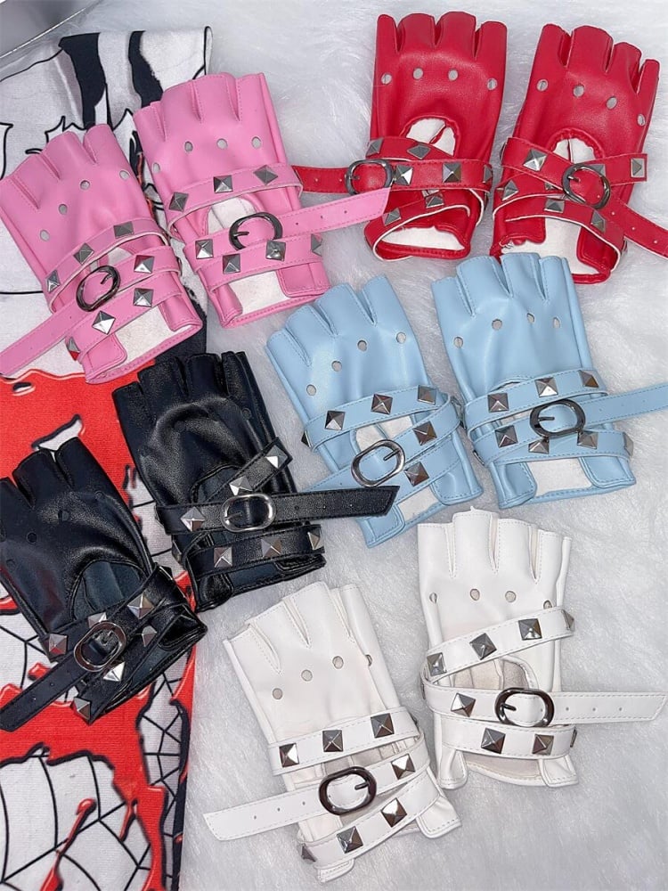 PU-Halbfingerhandschuhe mit Punk-Nieten und überkreuzten Riemen