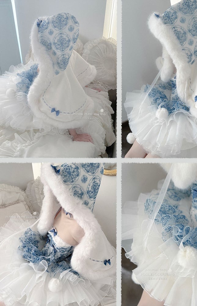 Blau-weißes porzellanfarbenes trägerloses Korsettkleid + Kapuzenumhang mit Plüschbesatz