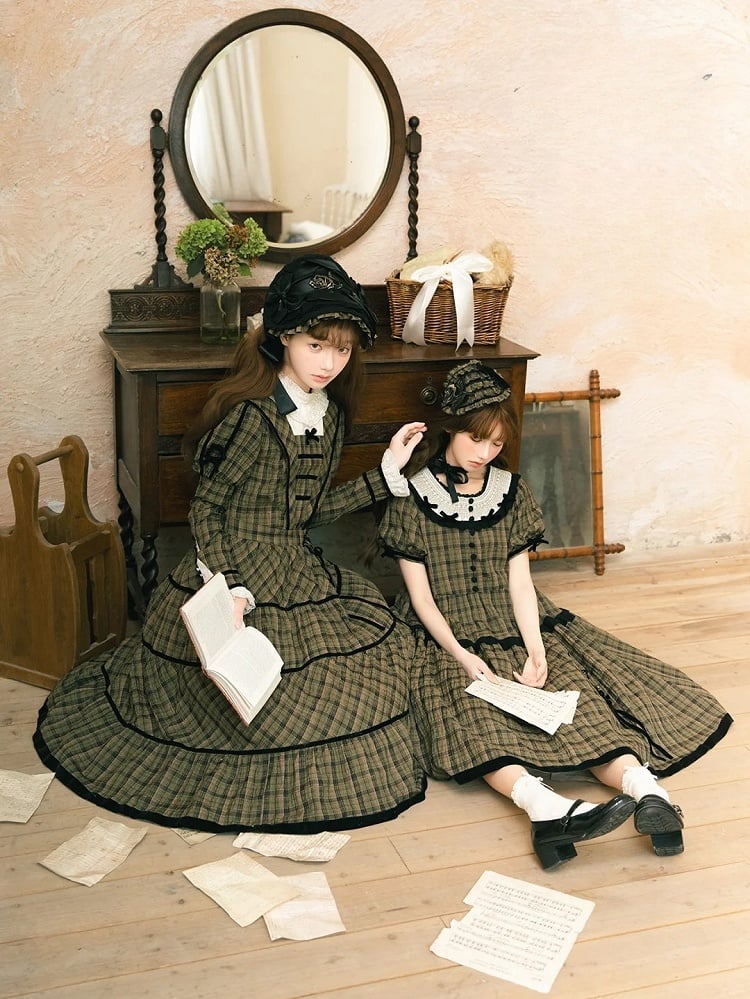with Sleeves Elegant Classic Plaid Dress and Black Long Neckline Green Piping Lace Lolita