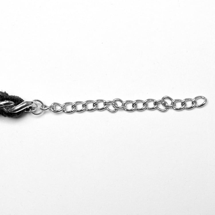 Wunderschönes schwarzes Gothic-Kreuz-Halsband