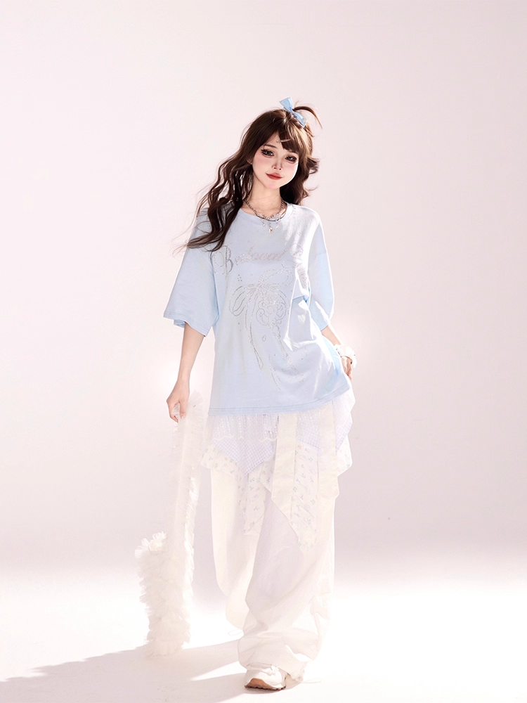 Loose Round Bowknot and Key Rhinestones Lace Trim Blue Neck T-shirt