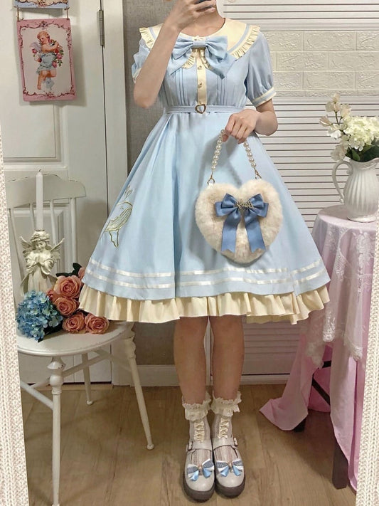 Plus Size Friendly Hellblaues süßes Kleid mit Wal-Peper-Pan-Kragen
