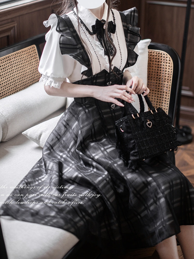 Basque with Jirai Overall Dress in Kei Black Plaid Long Waist Inverted Flutter Sleeves Version