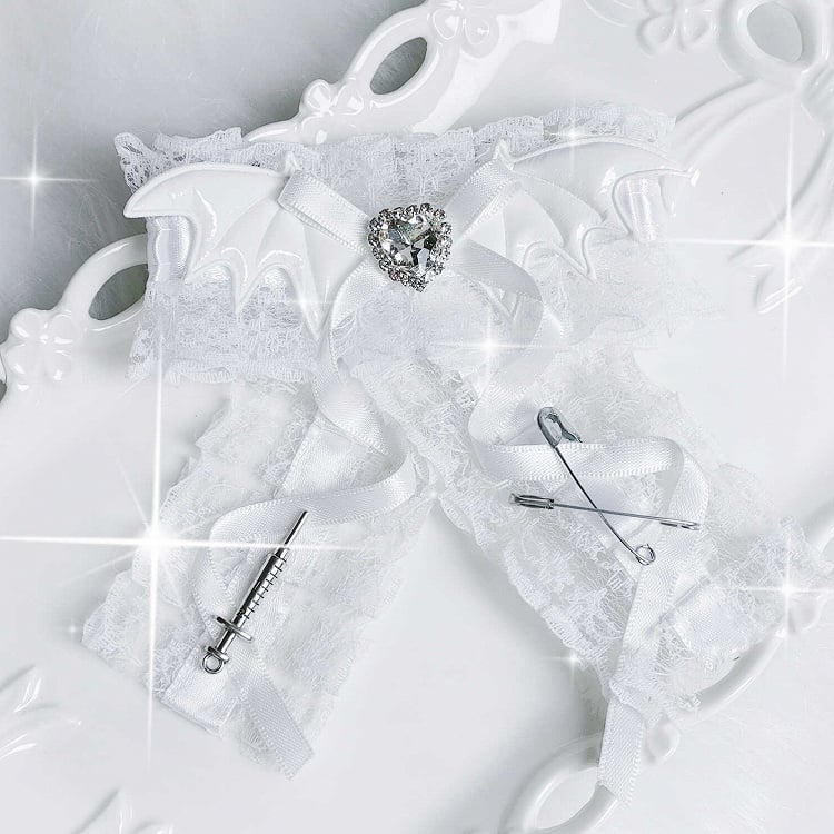 Jirai Kei Fledermausflügel Herz Strass verzierte Schleife Haarspange